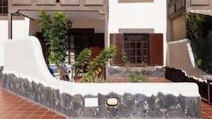 Exterior - Home2Book Sea & Pool Apartment Costa del Silencio (Costa del Silencio)