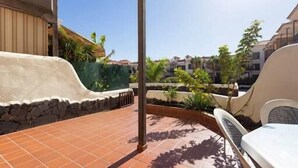 Terrace/patio - Home2Book Sea & Pool Apartment Costa del Silencio (Costa del Silencio)