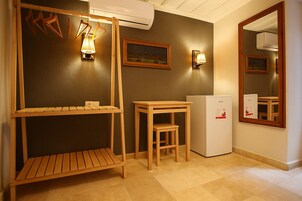 Standard Room | Free WiFi, bed sheets