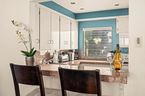 Fridge, microwave, oven, stovetop - Beachfront home with beachfront dining and private parking! (San Diego)