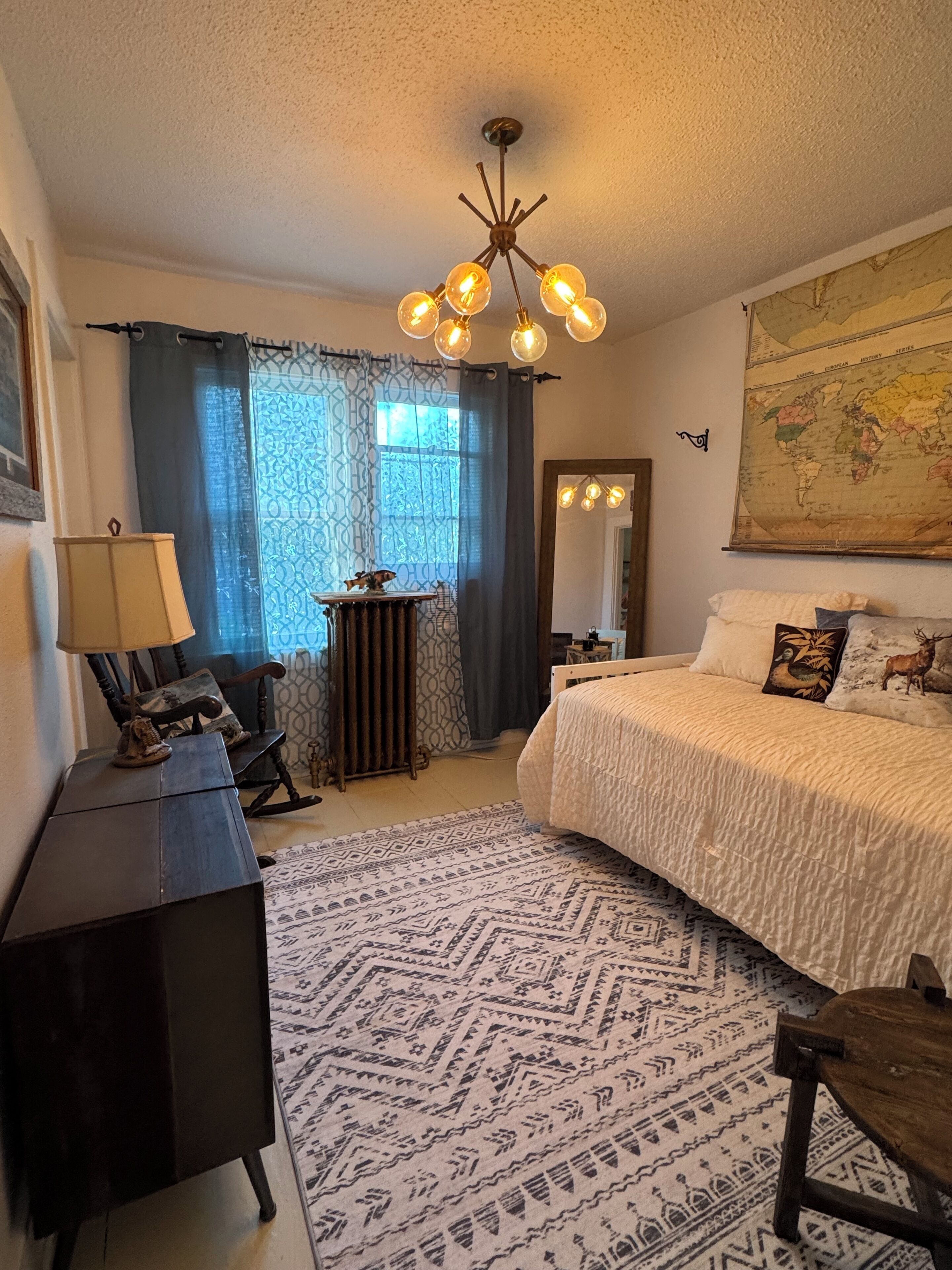 4 Schlafzimmer, Bügeleisen/Bügelbrett, kostenloses WLAN, Bettwäsche