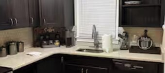 Pickle in the Park - 1 Bedroom Studio Apartment