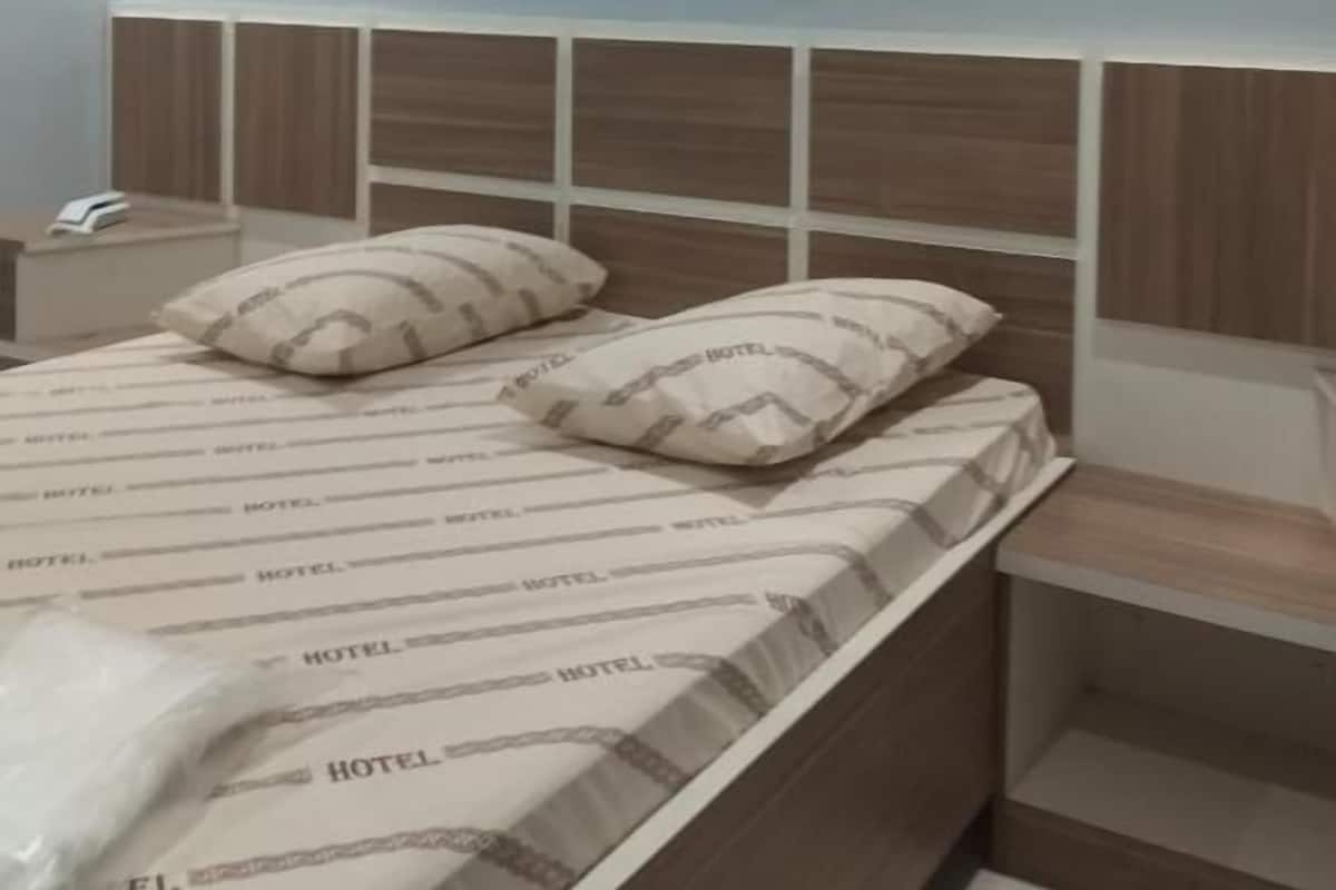 Kamar Double Standar, 1 Tempat Tidur Double, kamar mandi pribadi | Setrika/meja setrika dan Wi-Fi gratis