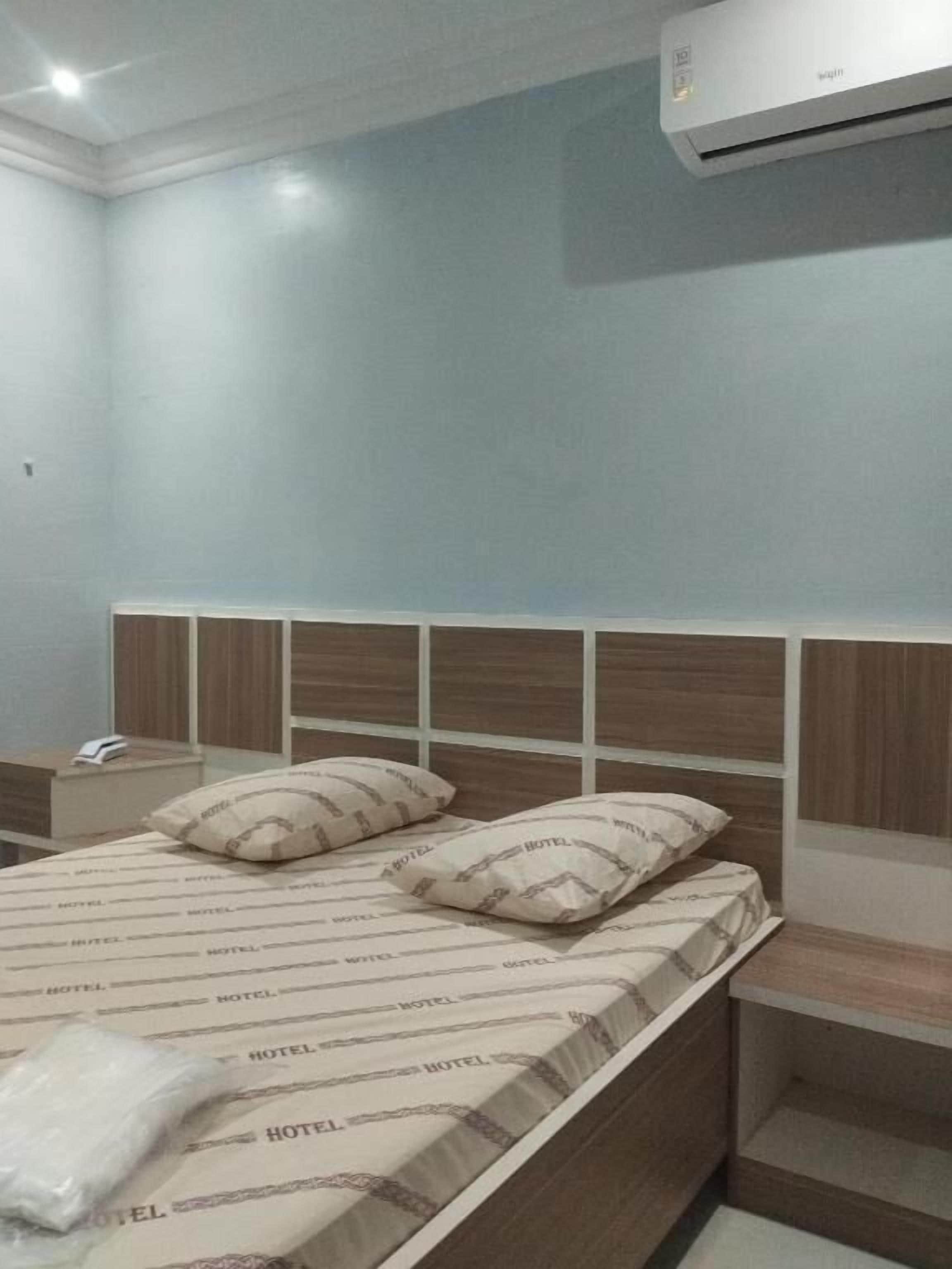 Tabla de planchar con plancha y wifi gratis