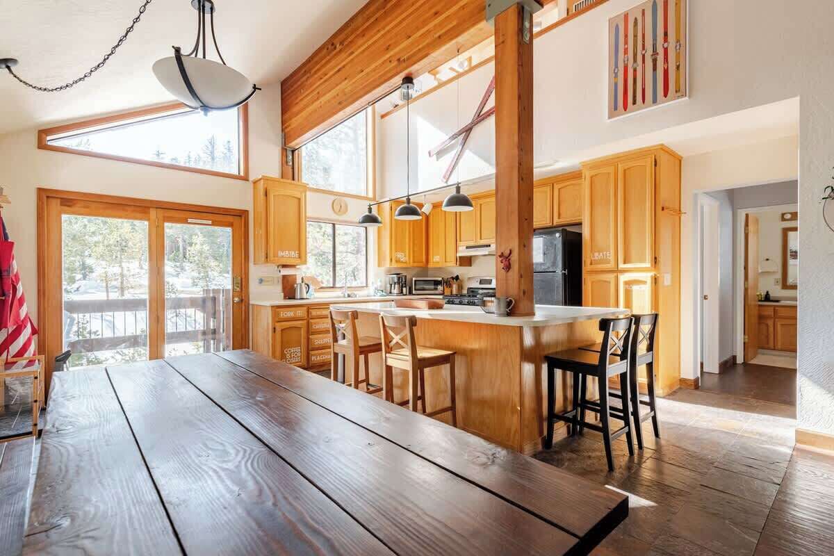 Refrigerador, microondas, horno, lavavajillas