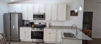 [4B/2B]: Brand new house for travelers [2715]