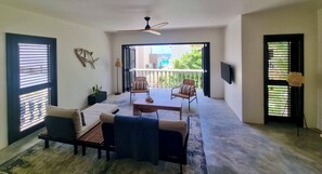 Living area - Nautico Breeze Bonaire, charming 1-bedroom city-apartment in Kralendijk (Kralendijk)