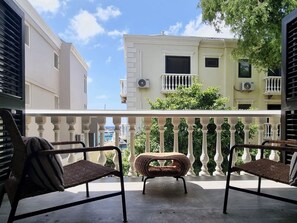 Property grounds - Nautico Breeze Bonaire, charming 1-bedroom city-apartment in Kralendijk (Kralendijk)