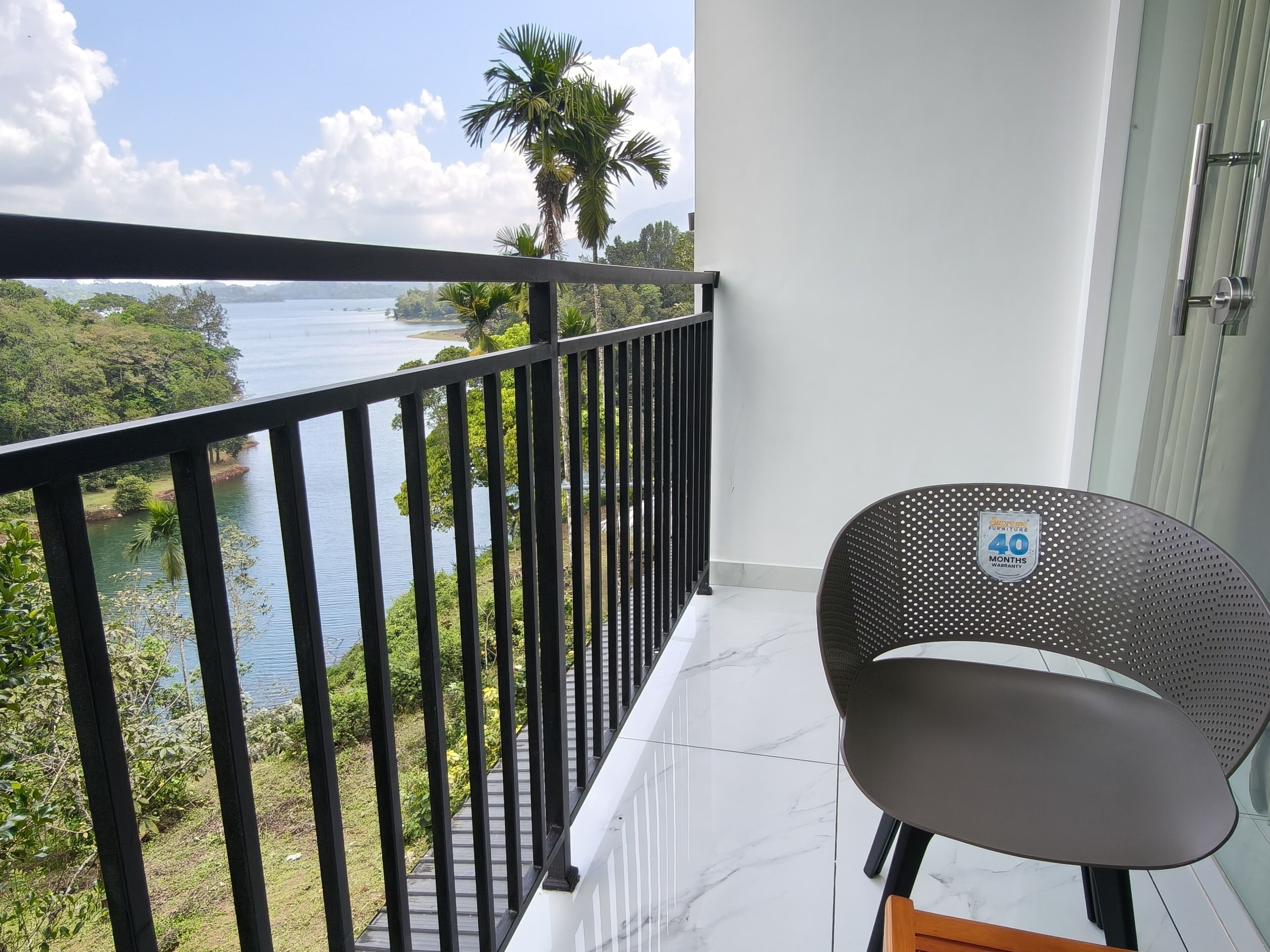 Superior Double Room, Balcony, Lake View | Balcony