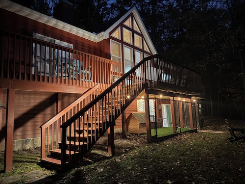 Relaxing A-Frame Cabin in Harpers Ferry w/Sauna