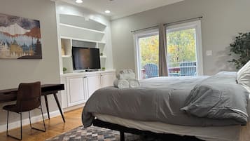 3 室のベッドルーム、デスク、アイロン / アイロン台、WiFi (無料)