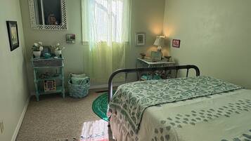 2 Schlafzimmer, Bügeleisen/Bügelbrett, kostenloses WLAN, Bettwäsche