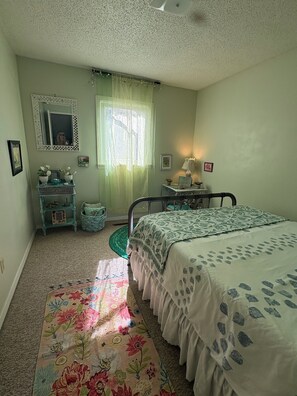 2 Schlafzimmer, Bügeleisen/Bügelbrett, kostenloses WLAN, Bettwäsche