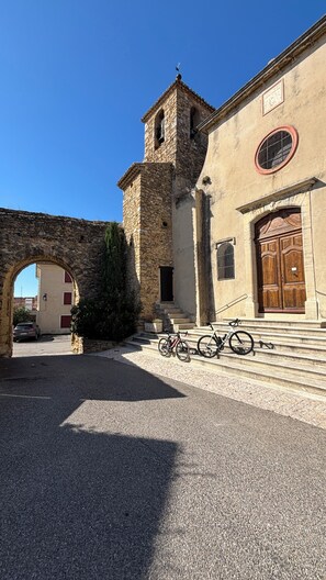 Exterior - Residence Active - luxury villa at the foot of the Ventoux with 4* rating (Malaucène)