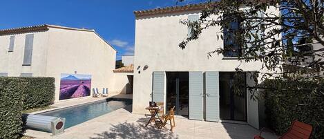 Outdoor pool, a heated pool