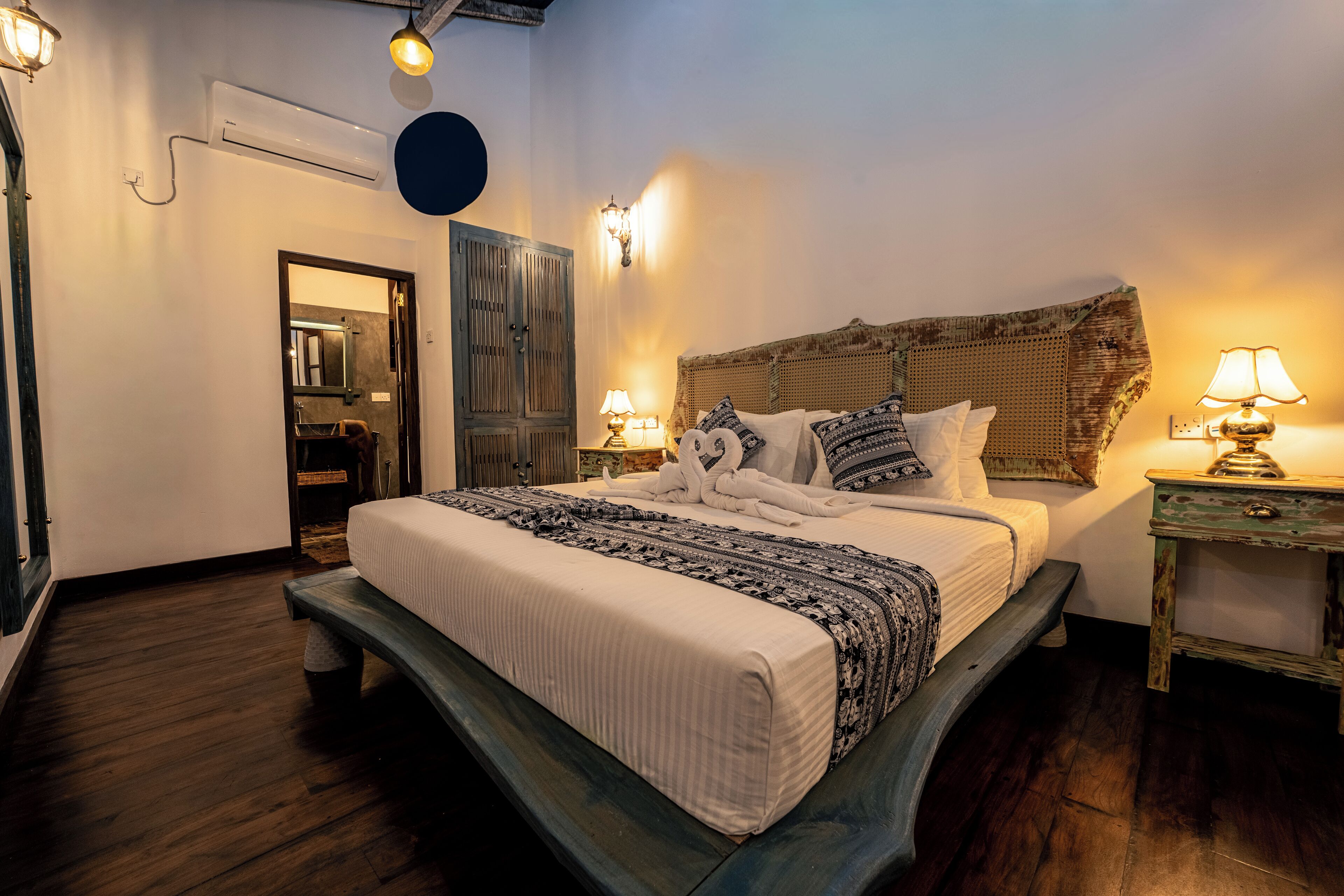 4 slaapkamers, een strijkplank/strijkijzer, wifi, beddengoed