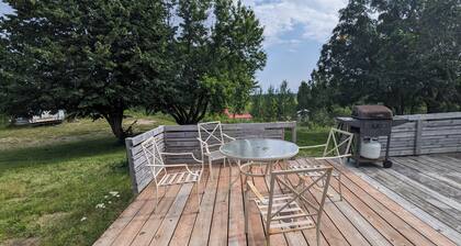 8-bedroom bungalow in Ragueneau on a large estate with a view