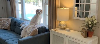  3 BDRM 2 Bath Cottage in South Lake Tahoe Walking Distance to Great Restaurants