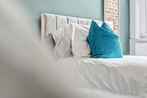 3 sovrum, strykjärn/strykbräda, gratis wi-fi och sängkläder