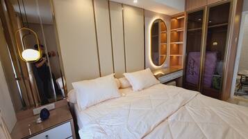 Deluxe Apartment, City View | Free WiFi