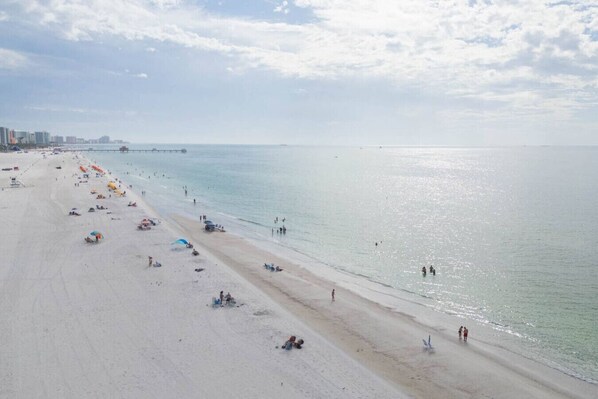 Beach nearby - Three Tides Apartments 1 (Clearwater)