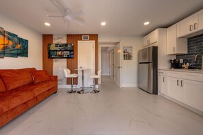 Smart TV - Three Tides Apartments 1 (Clearwater)