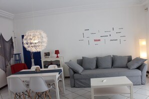 Living area - Compass rose (Palermo)