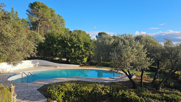 Alberca al aire libre 