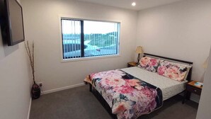 Shared Dormitory, 1 Bedroom, Smoking, City View - Room-awesome Accomodation-palmerston Nor (Aokautere)