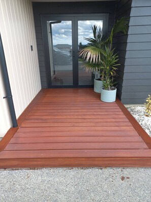 مكان نوم مشترك - غرفة نوم واحدة - للمدخنين - منظر للمدينة | تفاصيل الفندق من الخارج