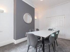 Dining - Pass the Keys | 5-Bed Darlington | Great for Groups & Longer Stays (Darlington)