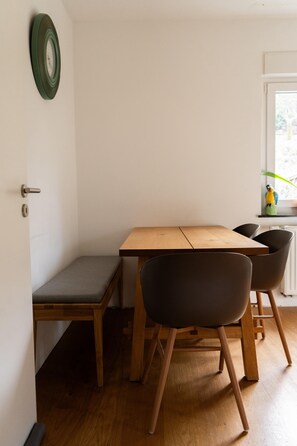 Dining - Central apartment in an old building with 3 bedrooms (Siegen)