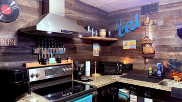 Microwave, oven, stovetop, dishwasher