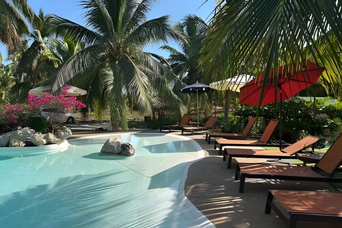 Flamingos La Saladita Beach House - Casa Las Palmas