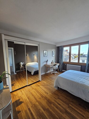 Belles chambres lumineuses proche ESA, UCO, CCI, Gare