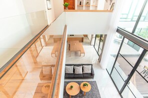 Interior - Boutique pool villas in Chiang Mai, close to the airport and shopping mall (Tambon San Phak Wan)