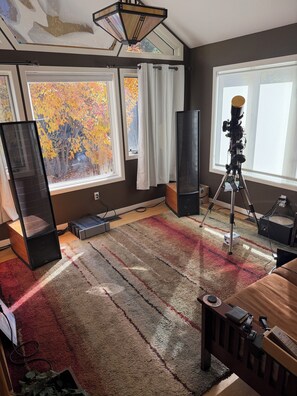 Interior - Bedroom 1 of 2 in modern house near Univ of Colo, Chautauqua Park, Pearl St Mall (Boulder)
