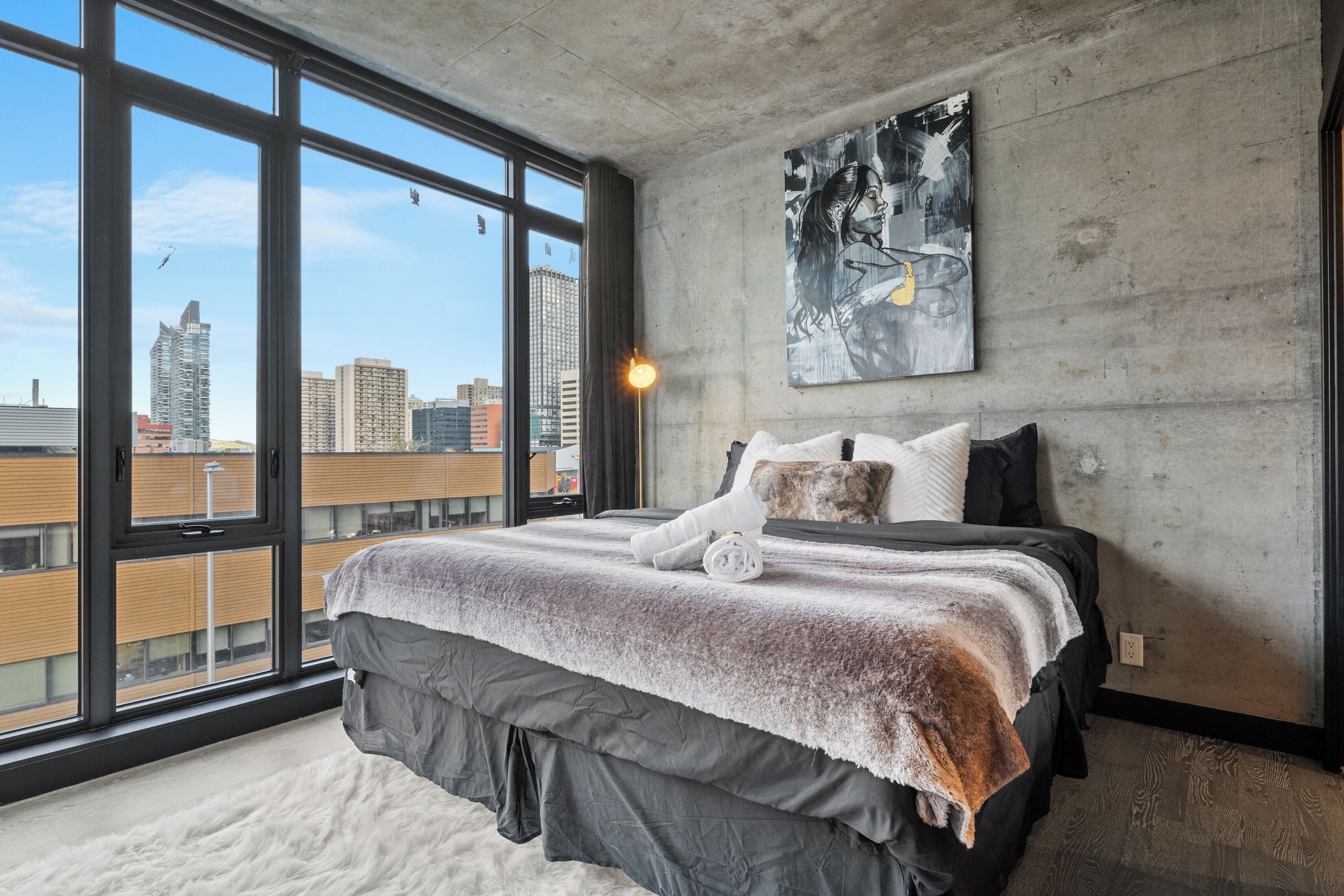 2 chambres, fer et planche à repasser, Wi-Fi gratuit, draps fournis