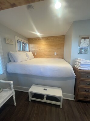 3 bedrooms, WiFi, bed sheets - The Art Studio at Saluda River Farms (Greenville)