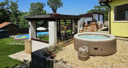 Luxury Pool Villa Aurora