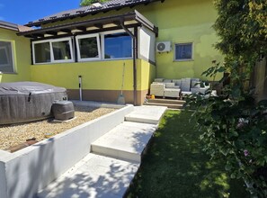 Villa (Four Bedroom Villa with the Pool) | Property amenity - Luxury Pool Villa Aurora (Brckovljani)