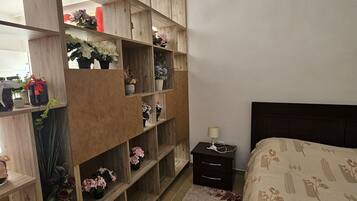 Iron/ironing board, Internet