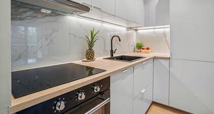 Stylish and peaceful apartment, central but at the same time secluded :) enjoy Oslo!