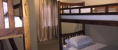 Iron/ironing board, free WiFi