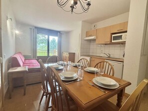 Dining - Ground floor, terrace, ski locker, 38m², Flumet (Flumet)