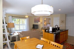 Interior - 2BR/2BA Condo, Golf Course View, Southport, NC (Southport)