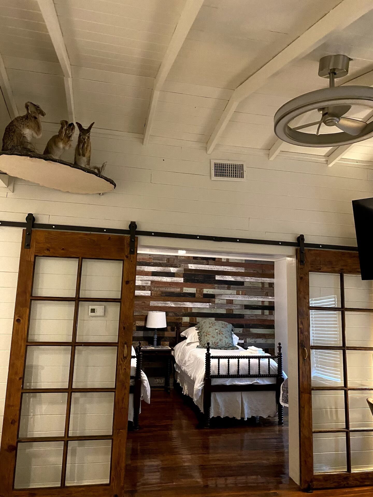 1 chambre, fer et planche à repasser, Wi-Fi