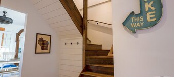 Landmark House – Downtown Minocqua Luxury Retreat