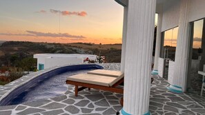 2 piscine all'aperto