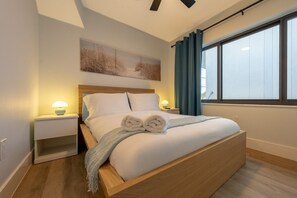 3 habitaciones, escritorio, tabla de planchar con plancha y wifi 